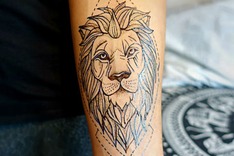 tatuaz-tymczasowy-lew